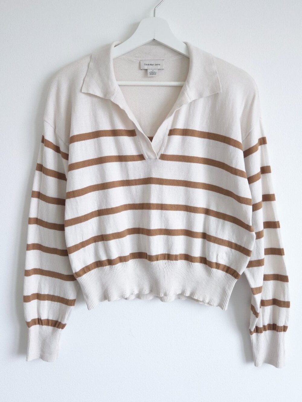 Calvin Klein Jeans Collared V Neck Striped Cotton Cropped Sweater - Picture 9 of 10